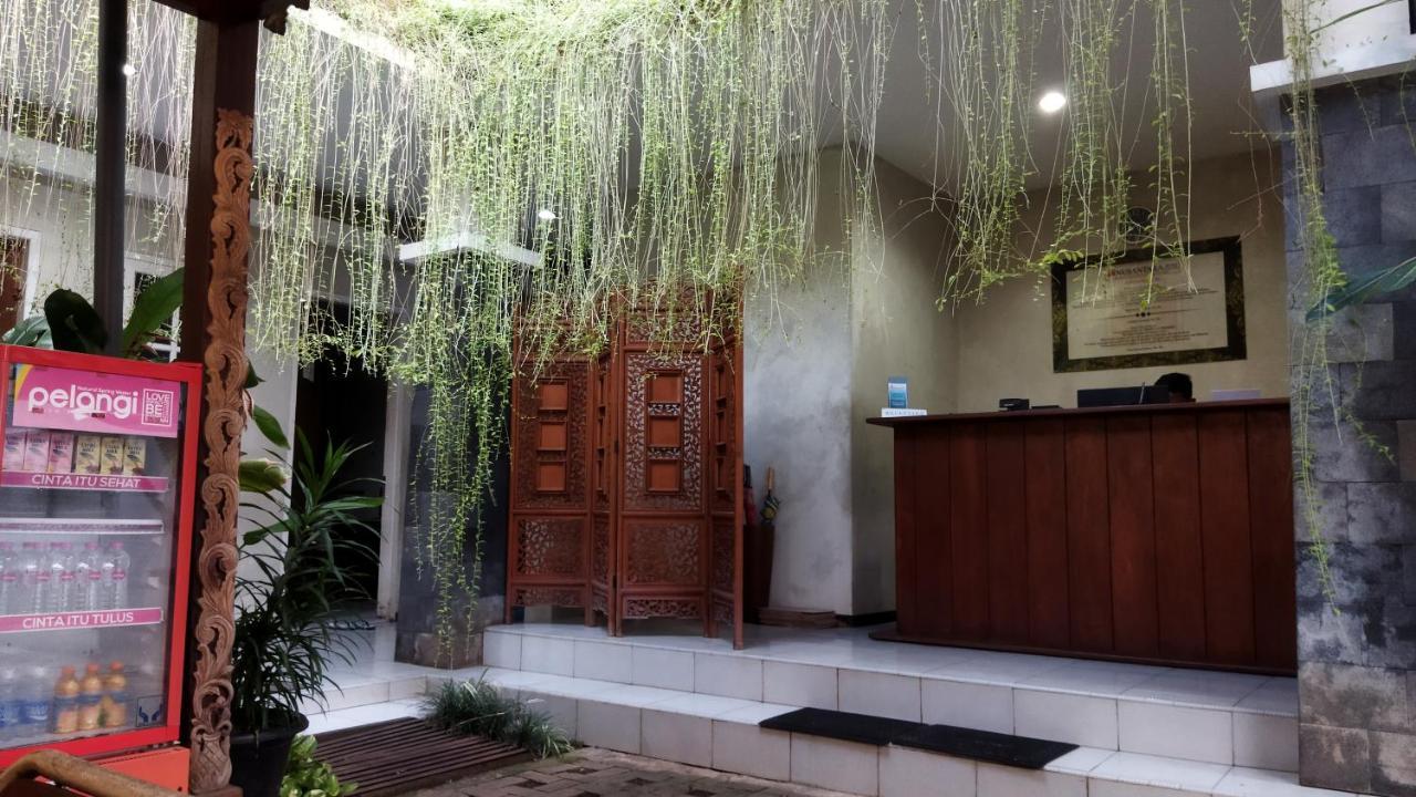 Nusantara Hotel Syariah Jepara Esterno foto