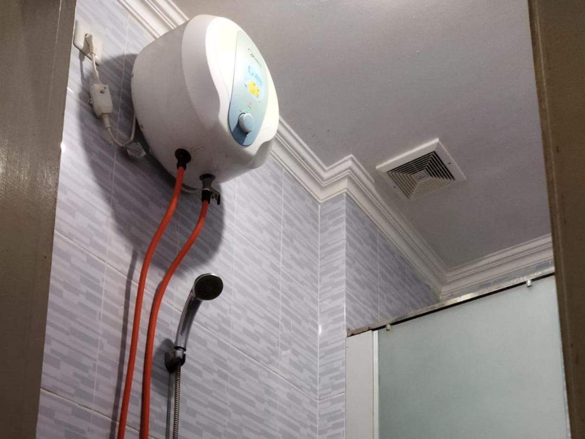 Nusantara Hotel Syariah Jepara Esterno foto