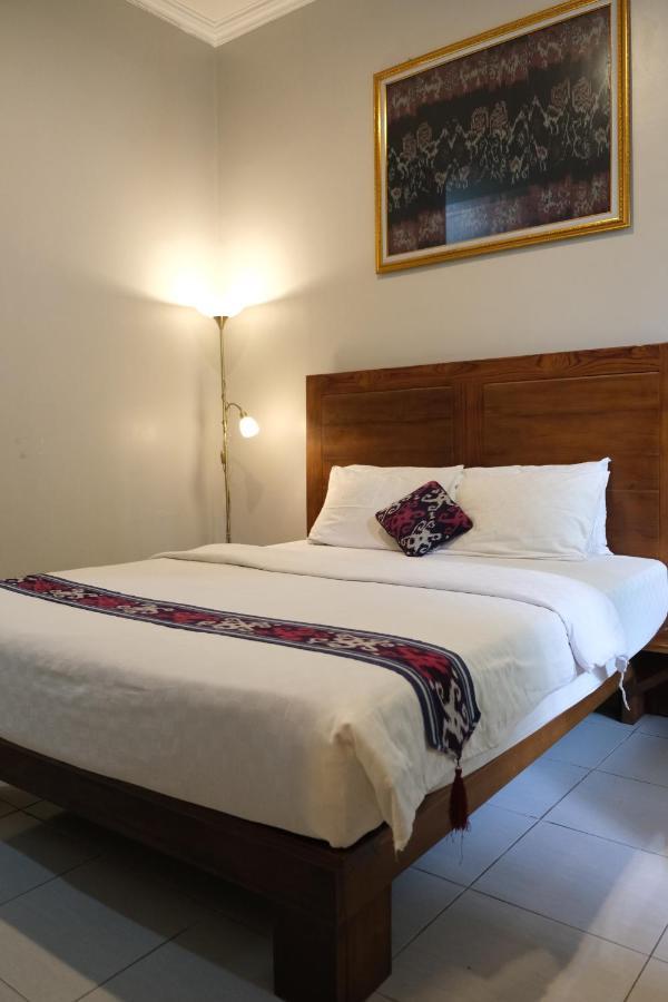 Nusantara Hotel Syariah Jepara Esterno foto