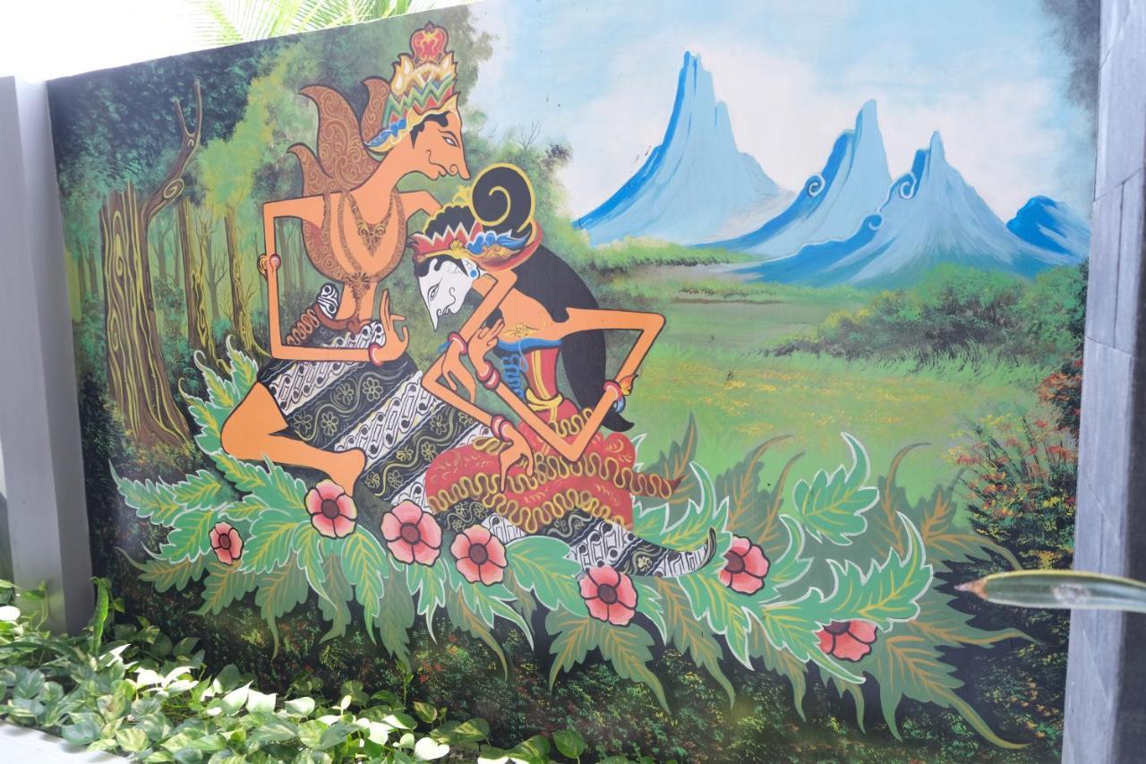 Nusantara Hotel Syariah Jepara Esterno foto