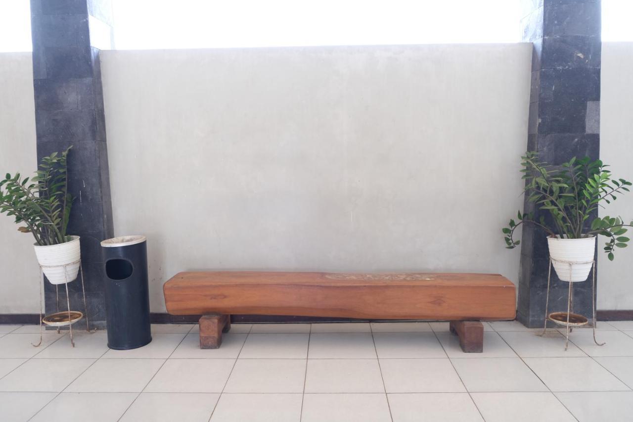 Nusantara Hotel Syariah Jepara Esterno foto
