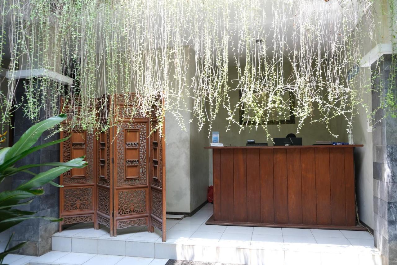 Nusantara Hotel Syariah Jepara Esterno foto