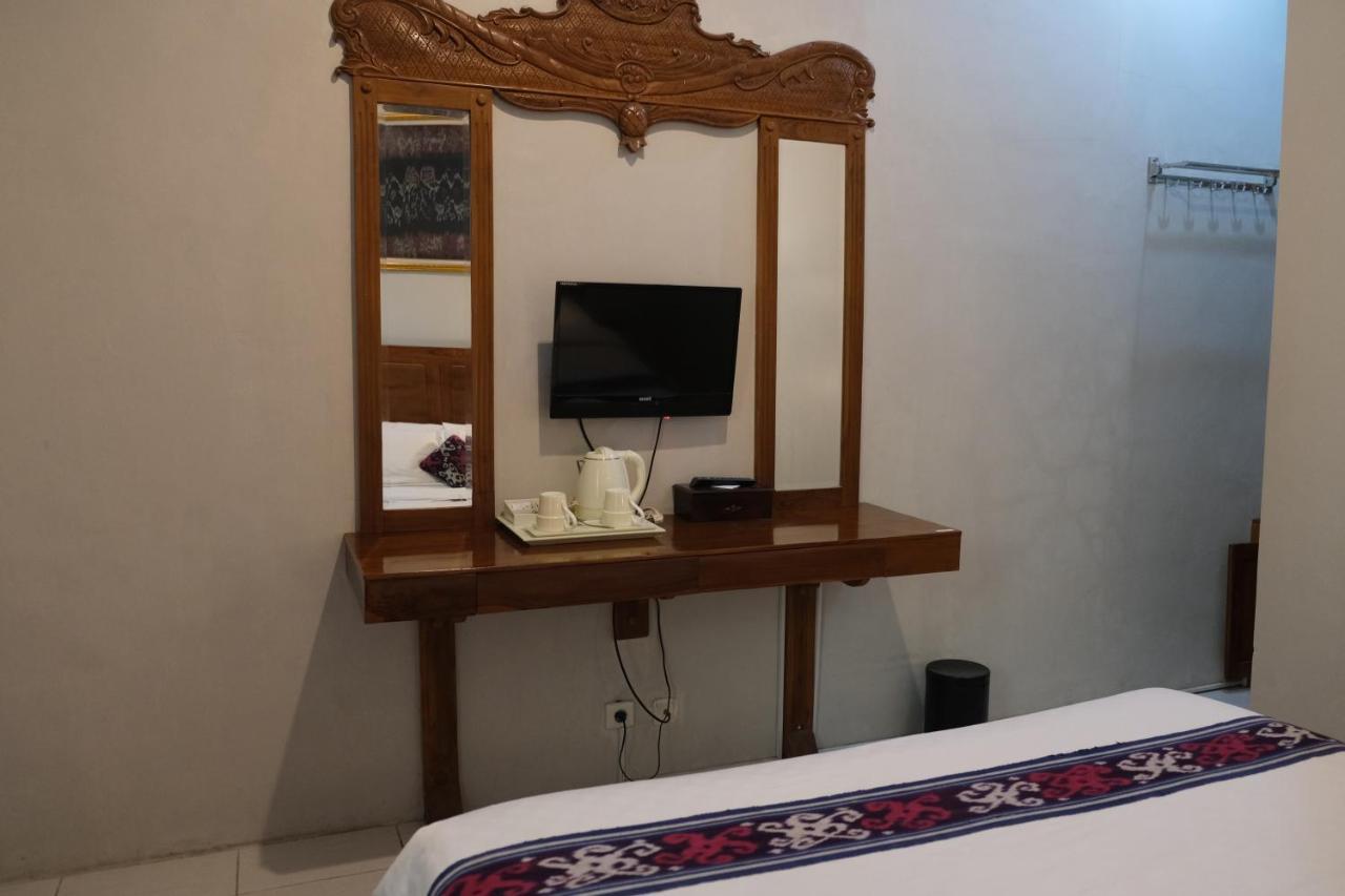 Nusantara Hotel Syariah Jepara Esterno foto